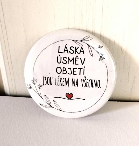 Magnet pr.5cm- láska,úsměv...